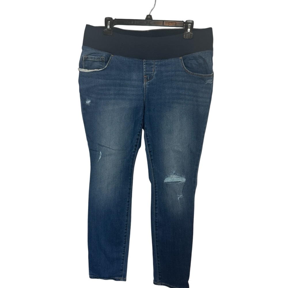 Old Navy Maternity Distressed Skinny Jeans 12 Short
Low Front Panel
